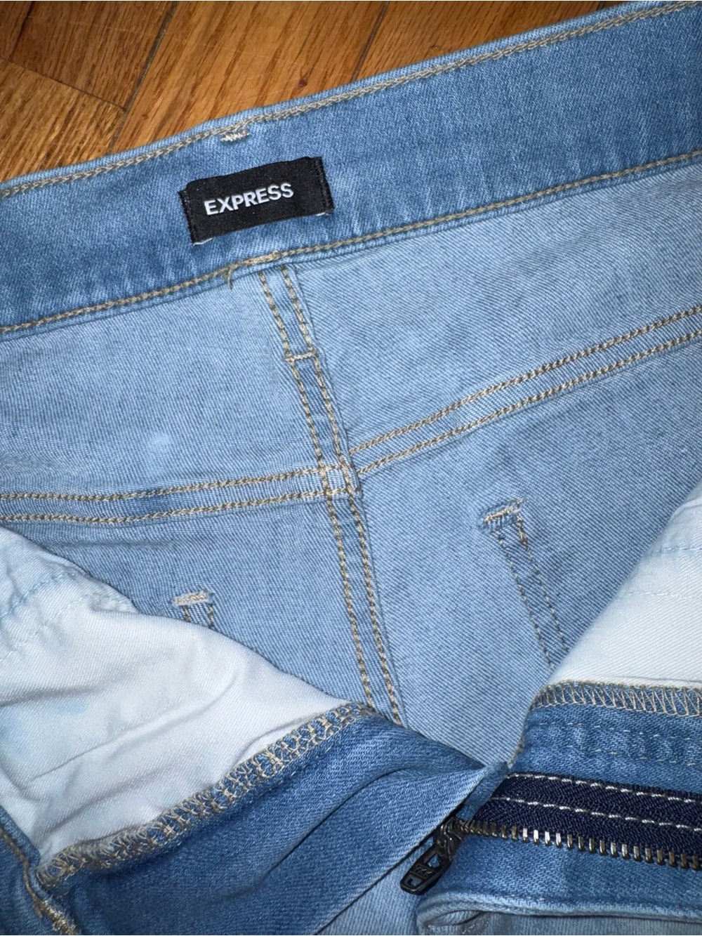 Express Light Wash Denim Shirts Size 10 - Picture 3 of 6